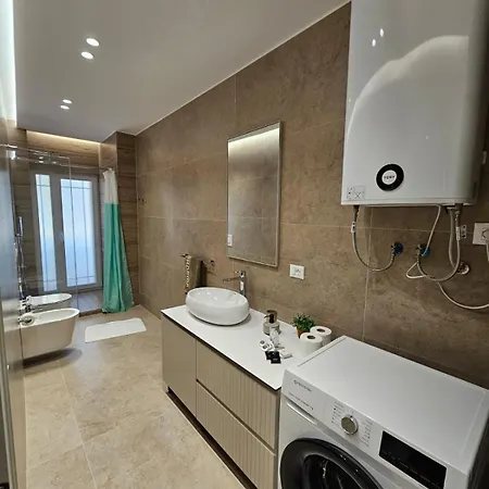 Ne Qender Apartment *